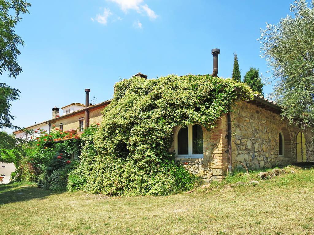 מלון פוג'יבונסי Agriturismo La Moraia מראה חיצוני תמונה